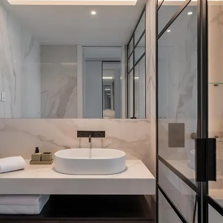 Savoy Insular V By An Island * Funchal (Madeira)