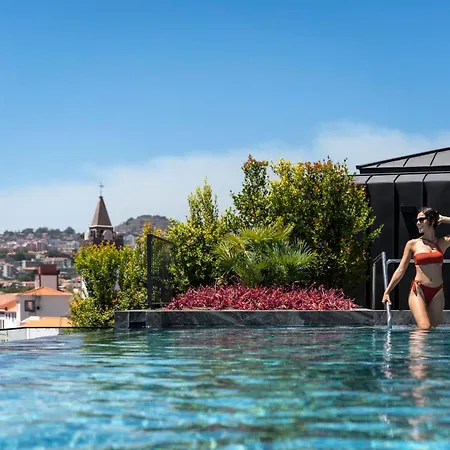 Savoy Insular V By An Island * Funchal (Madeira)