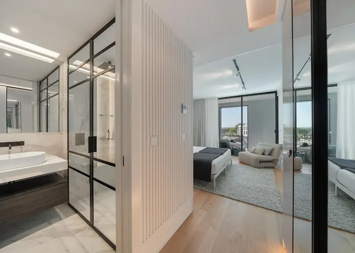 Savoy Insular V By An Island * Funchal (Madeira)